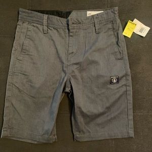 Boys Volcom Chinos size 27 (14Y) NTW